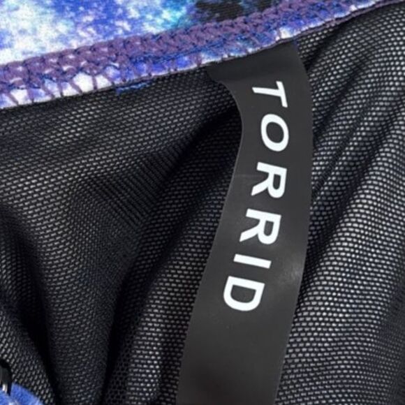 Torrid Women’s Bathing Suit Top Size L Cosmic Space Tankini Tummy Control Adjust - Picture 12 of 12